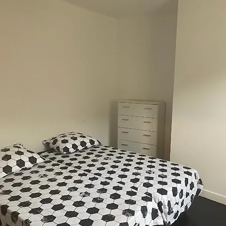 Apartamento Ravissant Duplex Meuble Confort Hyper Centre St Cere 4 Pers Lit Bb Wifi Gratuit